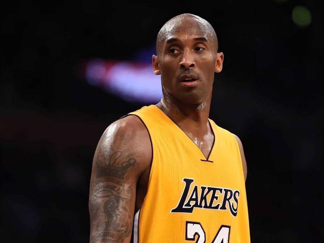 NBA明星球员在季后赛中狂飙得分 nba明星球员在季后赛中狂飙得分最高的是 