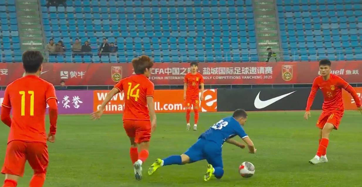 国足战绩发挥出色客场逢敌不退缩的简单介绍