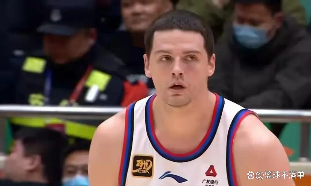 山东男篮全队大爆发，击败天津队取得胜利 